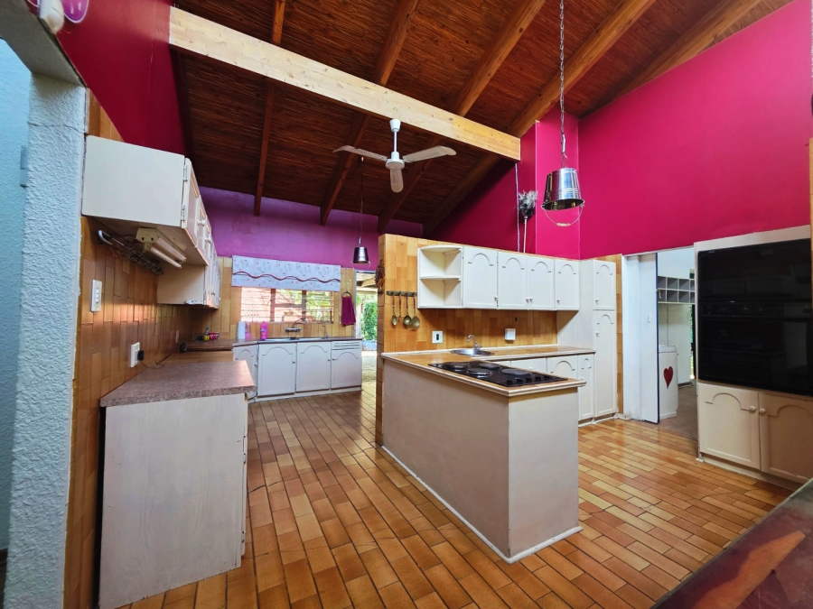 4 Bedroom Property for Sale in Van Der Hoff Park North West